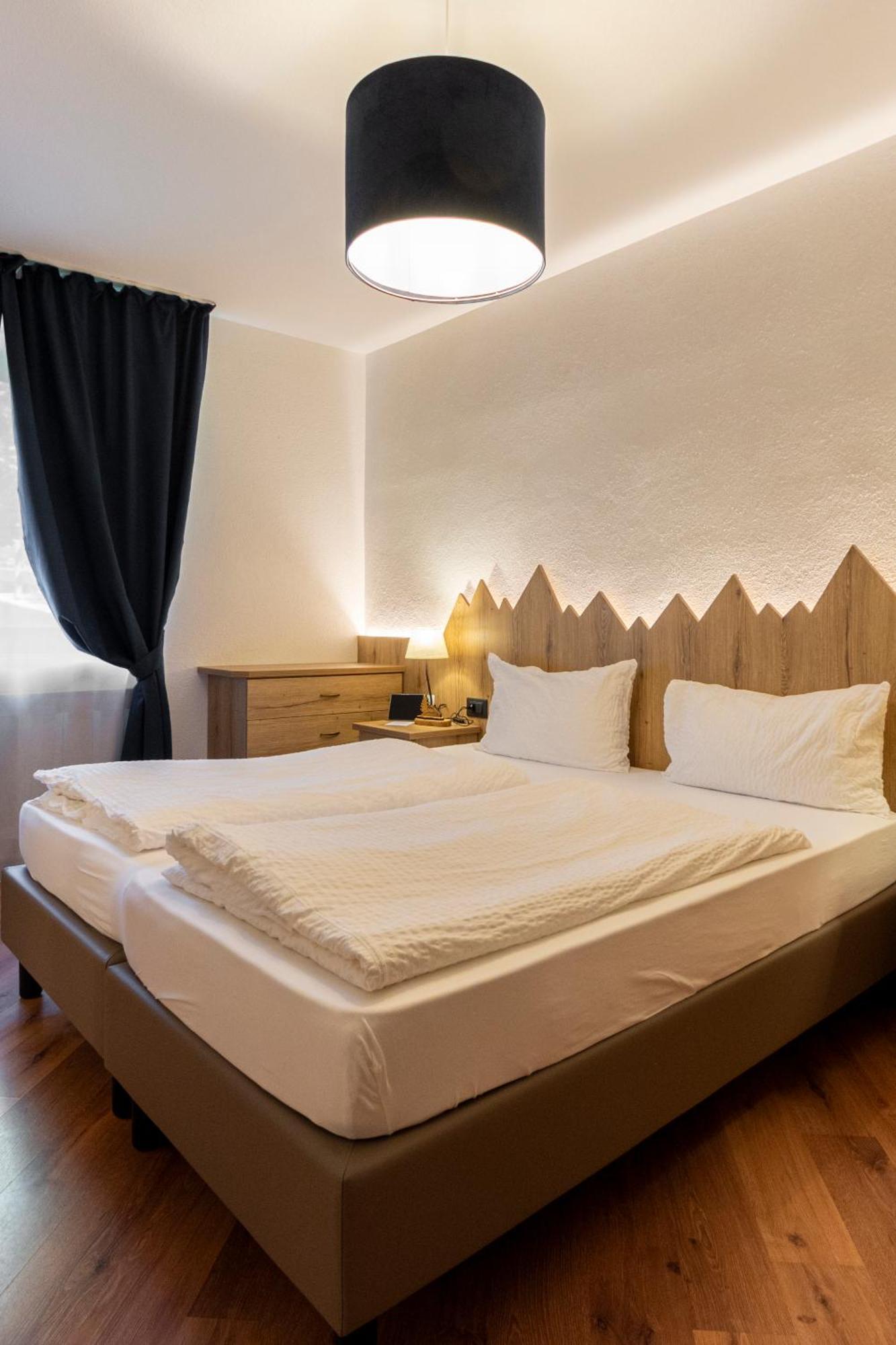 Hotel Kyrr Smart Mountain Retreat Moena Exterior foto