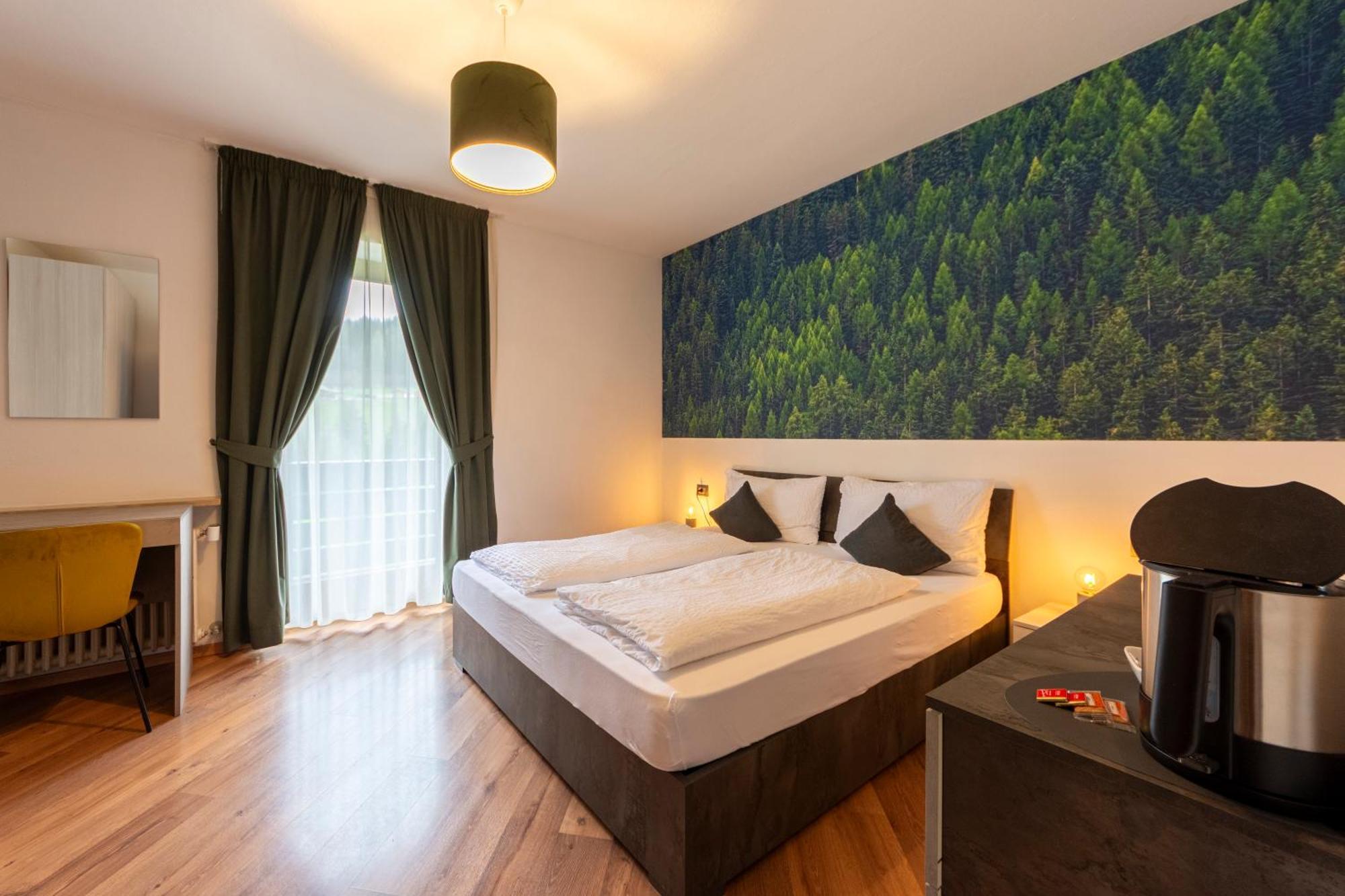 Hotel Kyrr Smart Mountain Retreat Moena Exterior foto